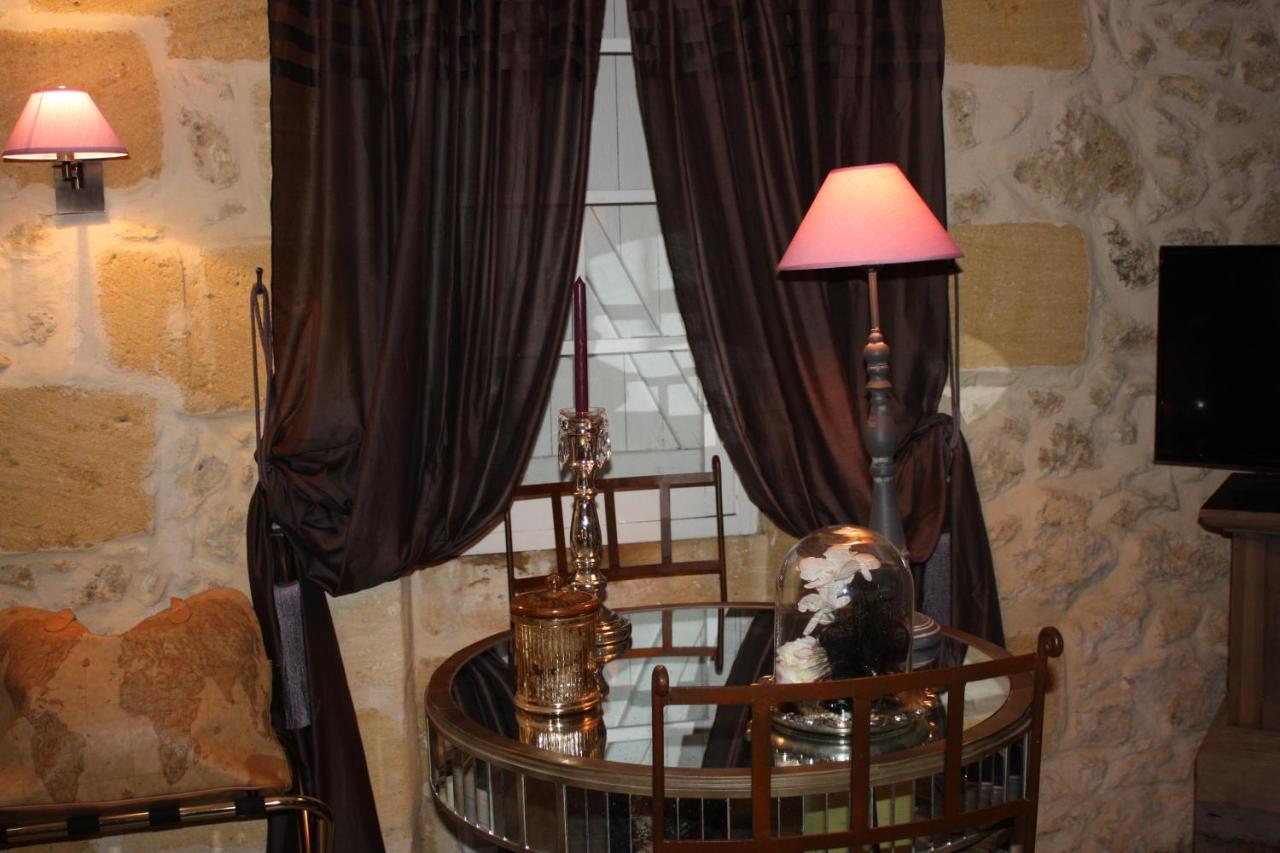Le Domaine De La Lezardiere B&B Espiet Стая снимка