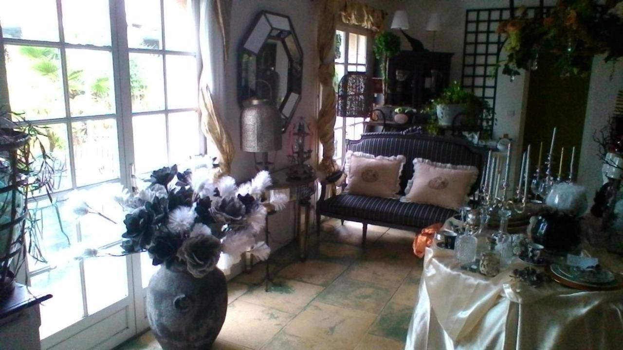 Le Domaine De La Lezardiere B&B Espiet Екстериор снимка