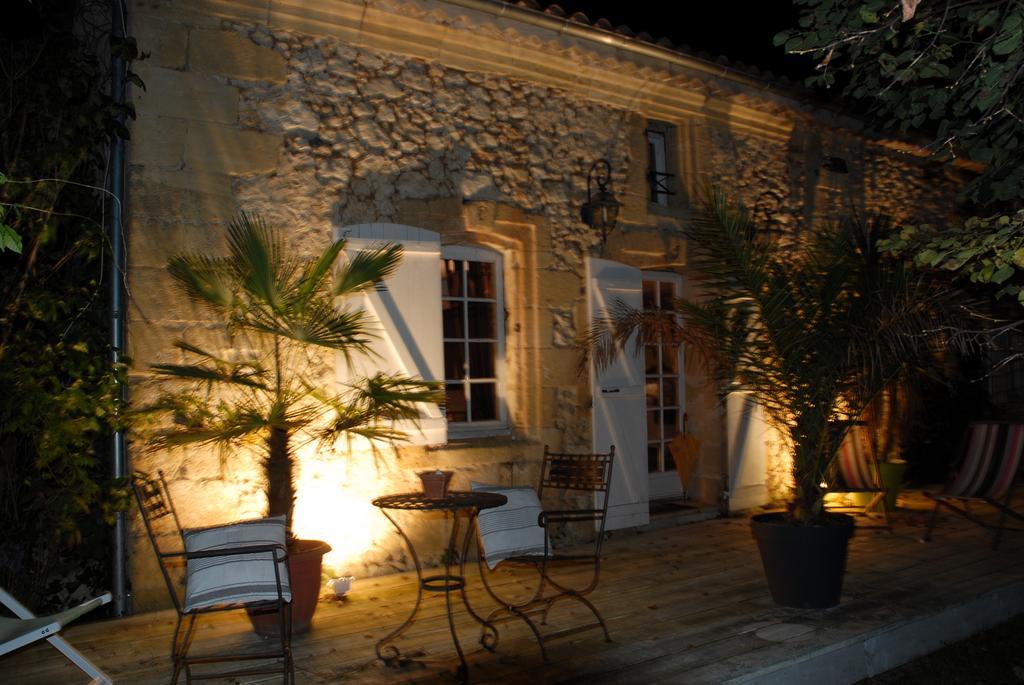 Le Domaine De La Lezardiere B&B Espiet Екстериор снимка