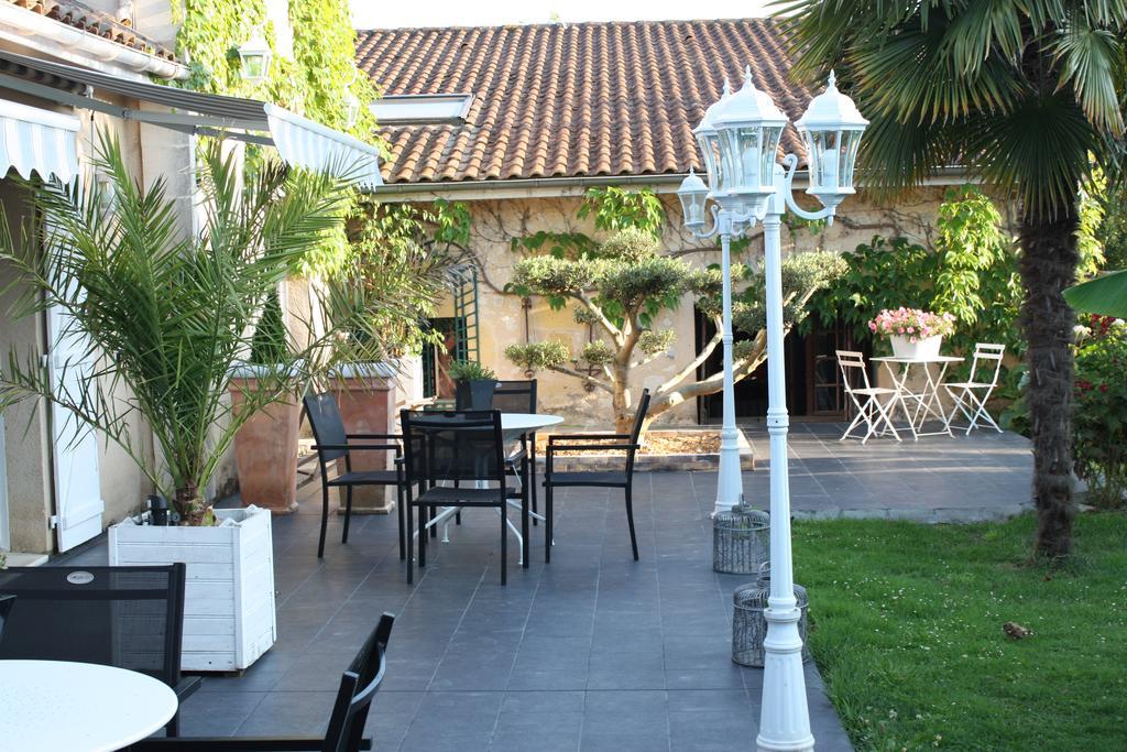 Le Domaine De La Lezardiere B&B Espiet Екстериор снимка