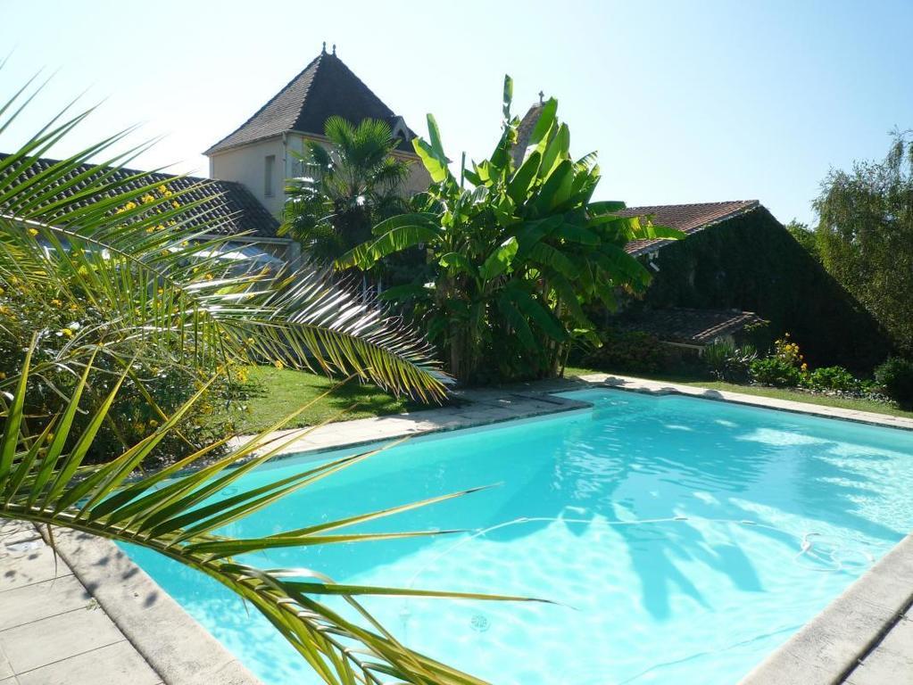 Le Domaine De La Lezardiere B&B Espiet Екстериор снимка